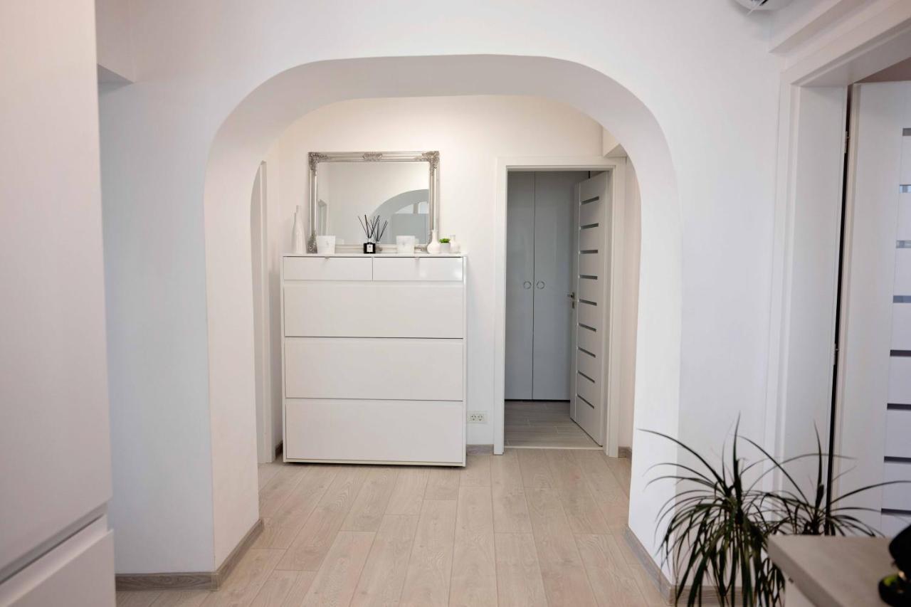 Joyful Apartment Timisoara Exterior photo