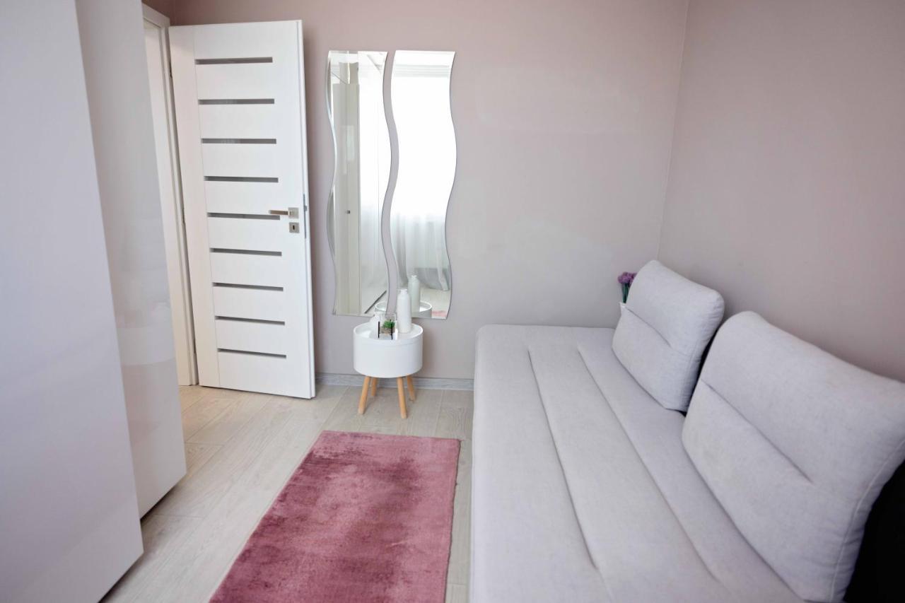 Joyful Apartment Timisoara Exterior photo