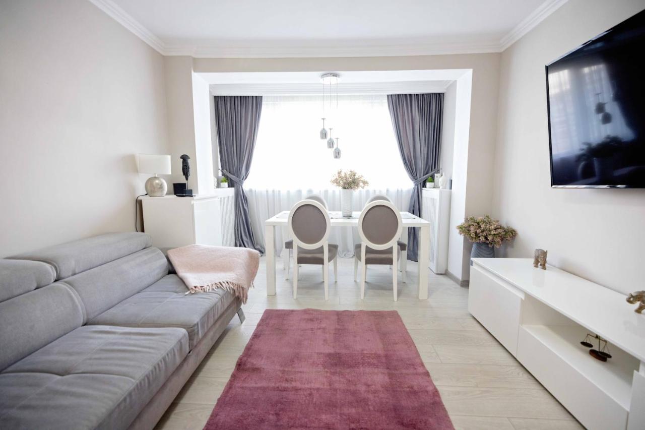 Joyful Apartment Timisoara Exterior photo